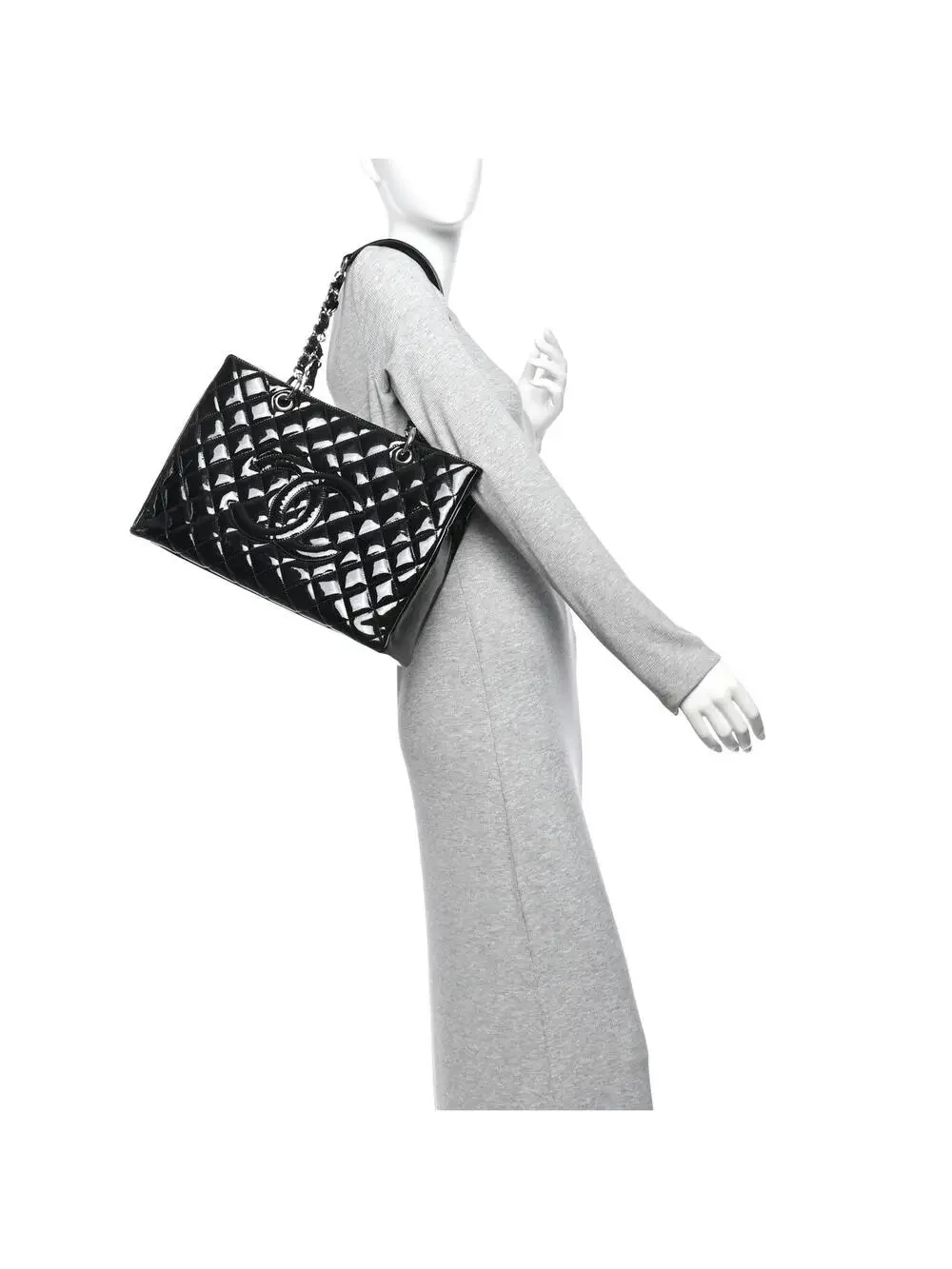 Chanel Patent Quilted Grand Shopping #328779C15B